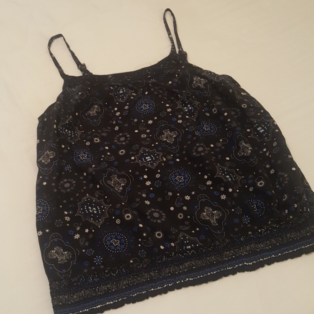 Maurice's tank top